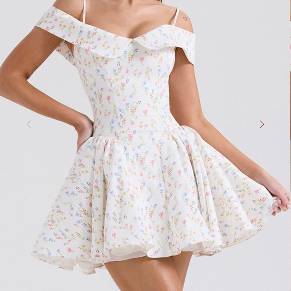 House of CB Elida Dress (White Posey)